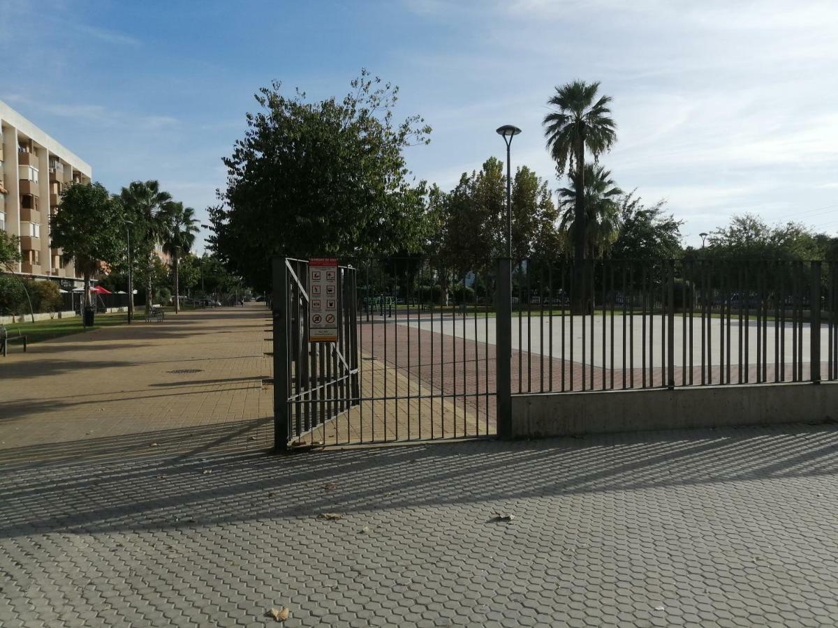 Sevilla Sol 外观 照片